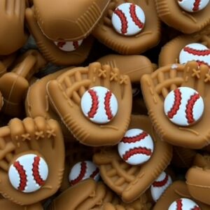 Baseball mitt with baaseball 3d